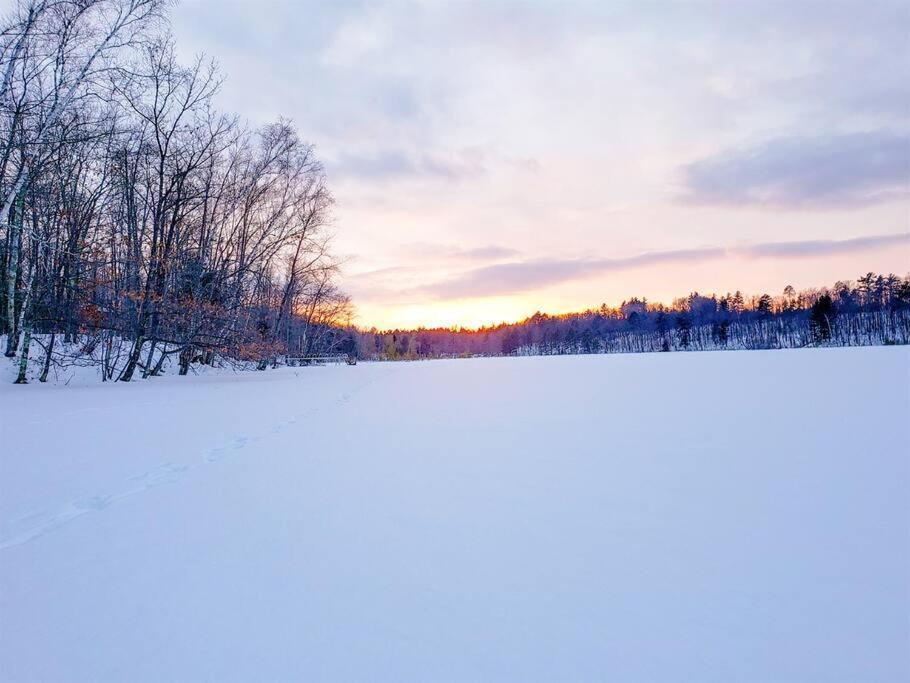 Fall Getaway Resort-3 King Suites, Dog-Friendly Seeley 외부 사진