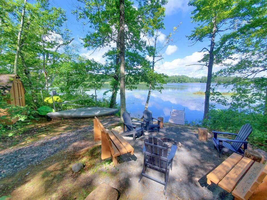 Fall Getaway Resort-3 King Suites, Dog-Friendly Seeley 외부 사진