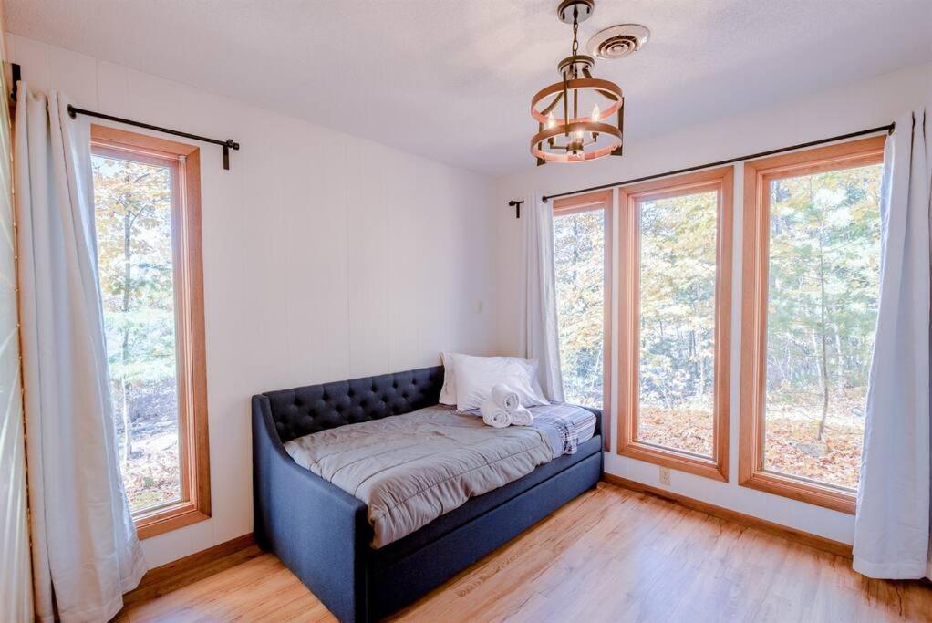 Fall Getaway Resort-3 King Suites, Dog-Friendly Seeley 외부 사진