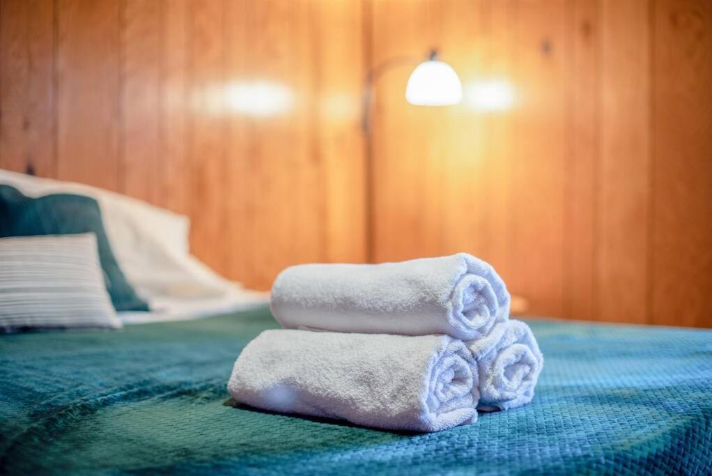 Fall Getaway Resort-3 King Suites, Dog-Friendly Seeley 외부 사진